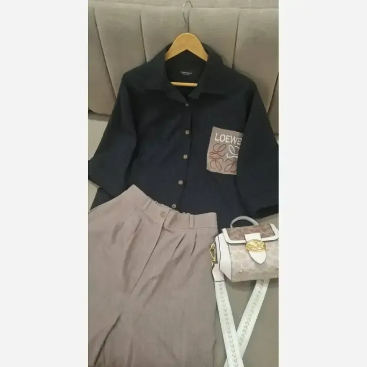 ست شومیز و شلوار لایرا سایز فری سایز 40 تا 50 درجه یک