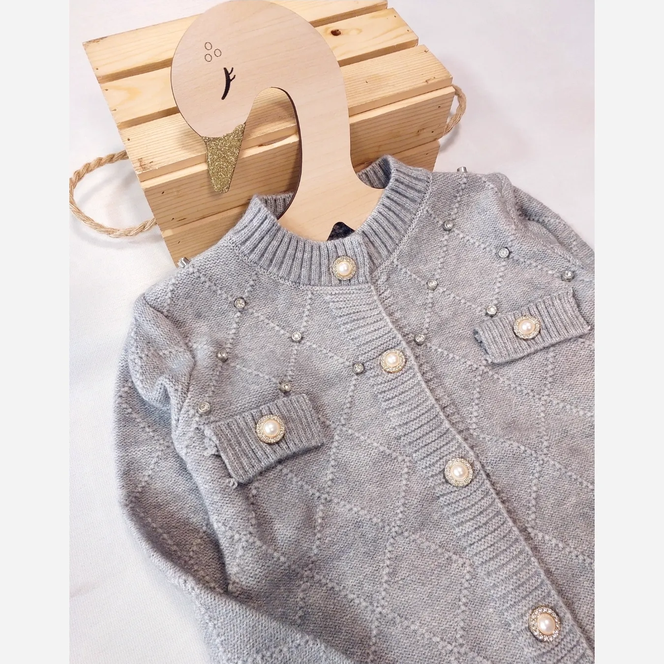 ژاکت بافت وارداتی ضخیم و گرم بچگانه مناسب 2 تا 9 سال